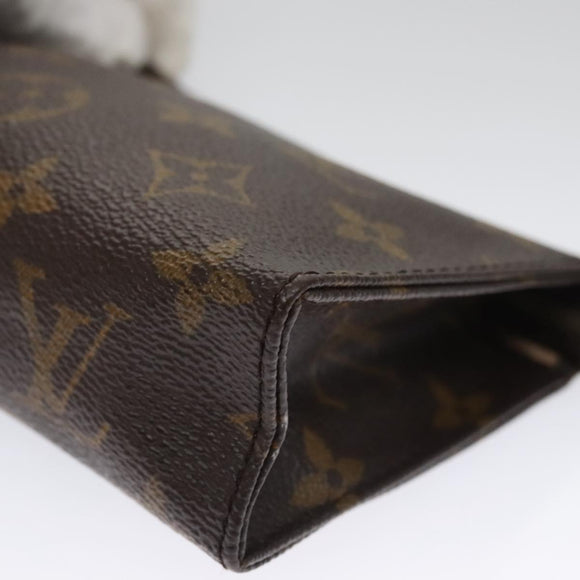 LOUIS VUITTON Monogram Poche Toilette 15 Pouch M47546 LV Auth 103553