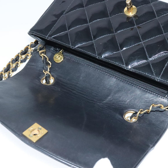 CHANEL Diana Matelasse Ketting Schoudertas Lak Zwart Goud CC Auth 103804A