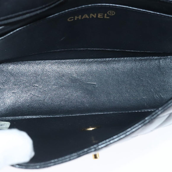 CHANEL Diana Matelasse Ketting Schoudertas Lak Zwart Goud CC Auth 103804A