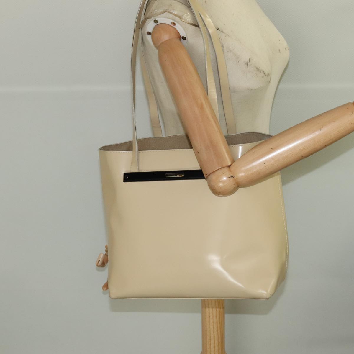 GUCCI Tote Bag Patent leather Beige 000 1793 0559 Auth 104533