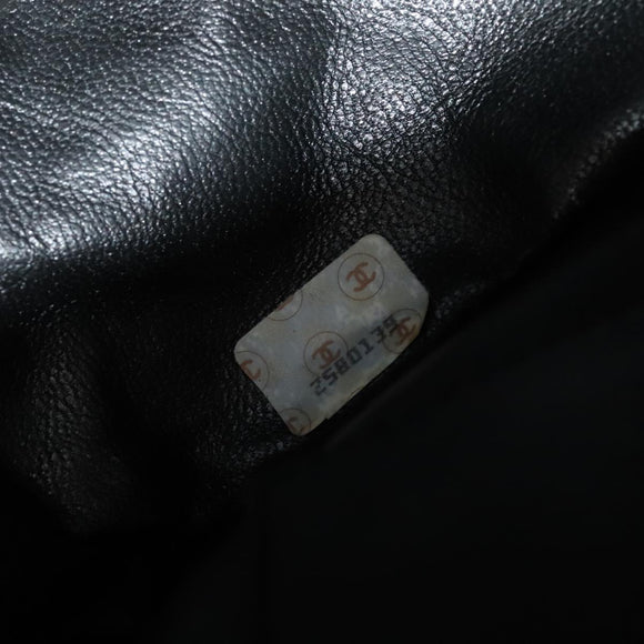 CHANEL Matelasse Shoulder Bag Lamb Skin Black Gold CC Auth 104998A