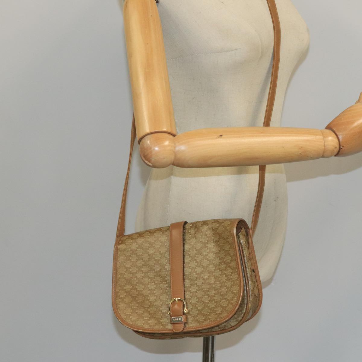 CELINE Macadam Canvas Shoulder Bag Beige Gold Auth 105271