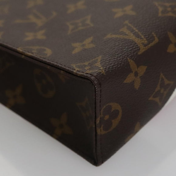 LOUIS VUITTON Monogram Game On Poche Toilette 26 Pouch M80282 LV Auth 105528S