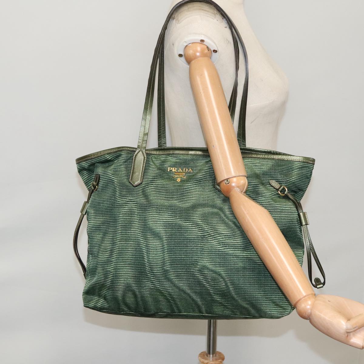 PRADA Tote Bag Nylon Green Gold Auth 106121