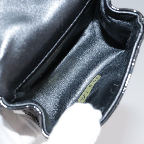 CHANEL Pouch Patent leather Black CC Auth 106201V