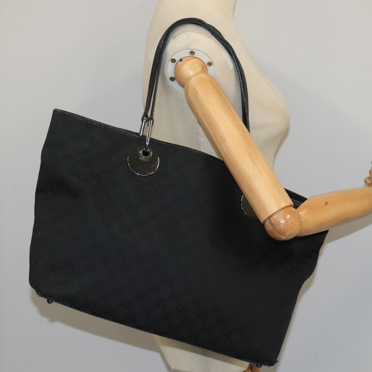 GUCCI GG Canvas Tote Bag Black Silver 120838 Auth 106223