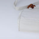 CHANEL Matelasse Shoulder Bag Leather White CC Auth 106385-8