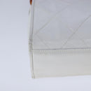 CHANEL Matelasse Shoulder Bag Leather White CC Auth 106385-16