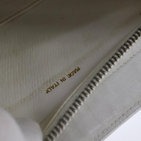 CHANEL Matelasse Shoulder Bag Leather White CC Auth 106385