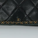 CHANEL Ketten-Umhängetasche Leder Schwarz CC Auth 106420-18