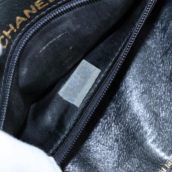 CHANEL Ketten-Umhängetasche Leder Schwarz CC Auth 106420