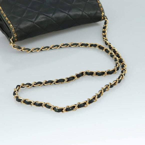 CHANEL Ketten-Umhängetasche Leder Schwarz CC Auth 106420