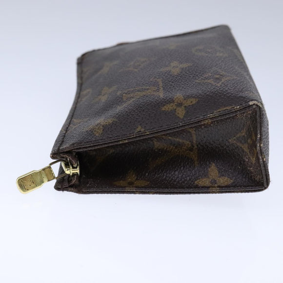 LOUIS VUITTON Monogram Poche Toilette 15 Pouch M47546 LV Auth 106486