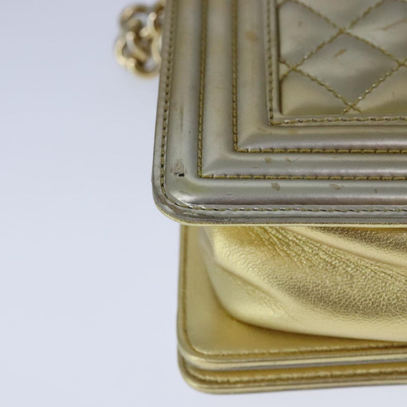 CHANEL Matelasse Chain Boy Chanel Shoulder Bag Patent Gold CC Auth 106721SAM