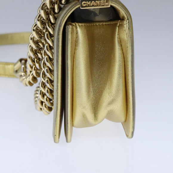 CHANEL Matelasse Chain Boy Chanel Shoulder Bag Patent Gold CC Auth 106721A