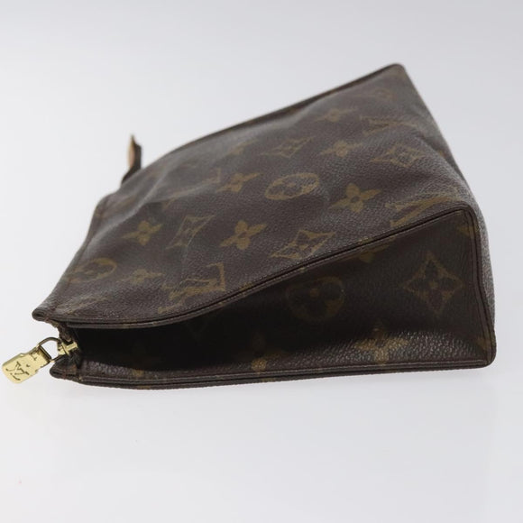 LOUIS VUITTON Monogram Poche Toilette 19 Pouch M47544 LV Auth 106751