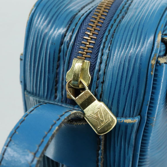 LOUIS VUITTON Epi June Feuille Shoulder Bag Blue M52155 LV Auth 107061