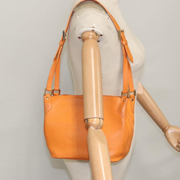 LOUIS VUITTON Epi Mandala PM Shoulder Bag Orange Mandarin M5893H LV Auth 107157