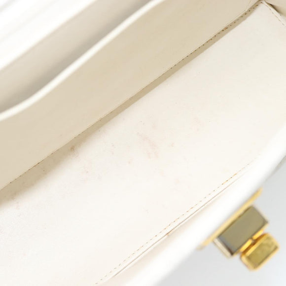 CHANEL Matelasse Chain Shoulder Bag Leather White Gold CC Auth 107700