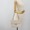 CHANEL Matelasse Chain Shoulder Bag Leather White Gold CC Auth 107700-27