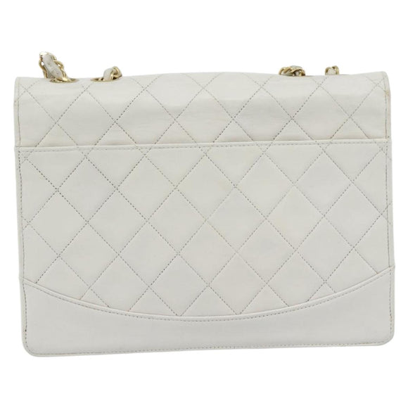 CHANEL Matelasse Chain Shoulder Bag Leather White Gold CC Auth 107700