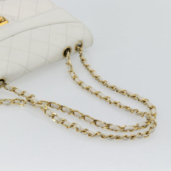CHANEL Matelasse Chain Shoulder Bag Leather White Gold CC Auth 107700