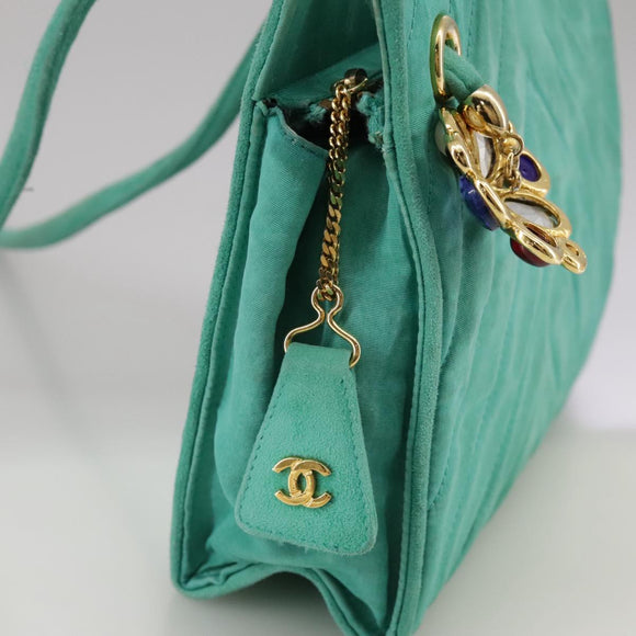 CHANEL V stitch Shoulder Bag Nylon Green Gold CC Auth 107879