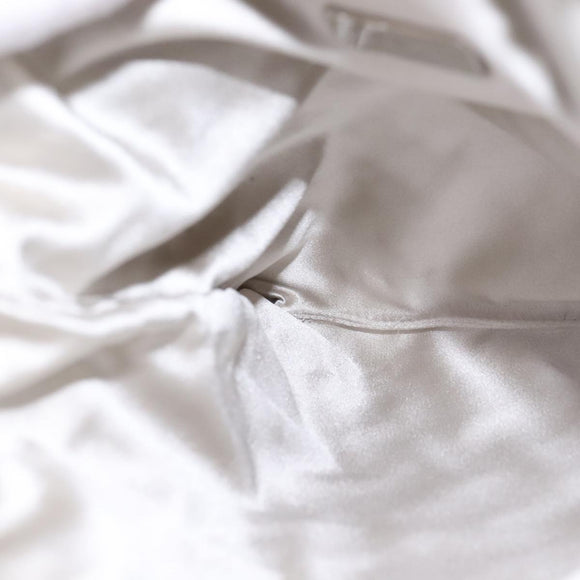 PRADA Chain Shoulder Bag Satin Silver Auth 108034AV