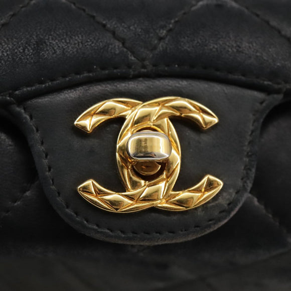 CHANEL Matelasse Shoulder Bag Lamb Skin Black Gold CC Auth 108071