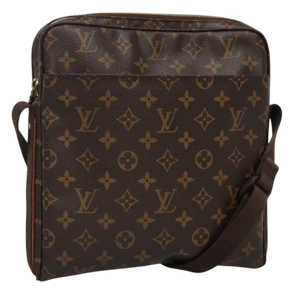 LOUIS VUITTON Monogram Trotteur Beaubourg Shoulder Bag M97037 LV Auth 108297V
