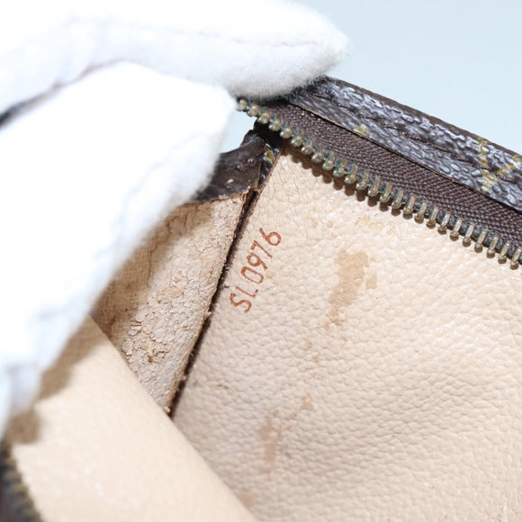 LOUIS VUITTON Monogram Poche Toilette 15 Pouch M47546 LV Auth 108574
