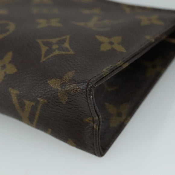 LOUIS VUITTON Monogram Poche Toilette 15 Pouch M47546 LV Auth 108574
