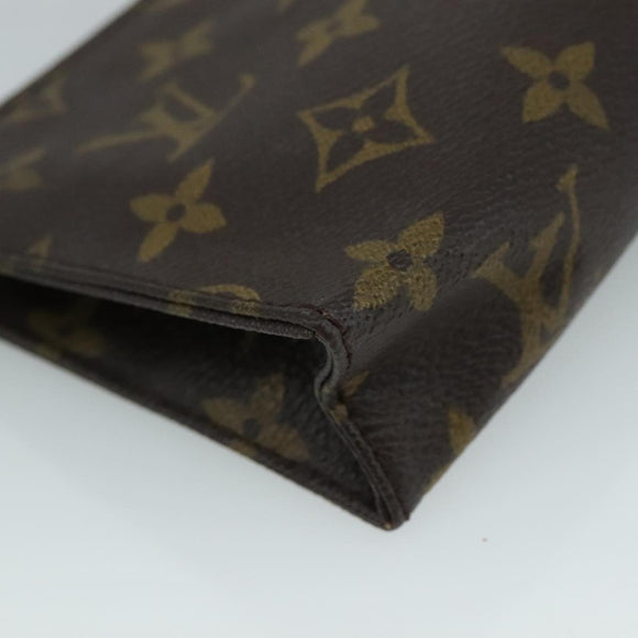 LOUIS VUITTON Monogram Poche Toilette 15 Pouch M47546 LV Auth 108574