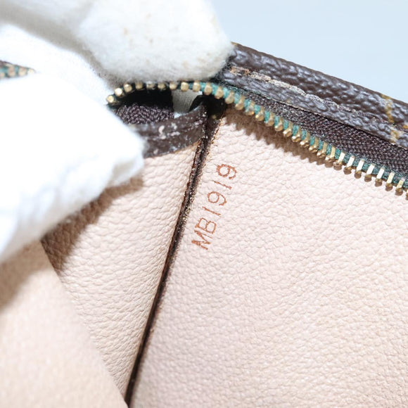 LOUIS VUITTON Monogram Poche Toilette 15 Pouch M47546 LV Auth 108714