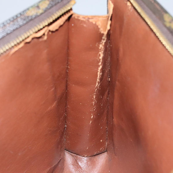 LOUIS VUITTON Monogram Poche Toilette 26 Pouch M47542 LV Auth 109014