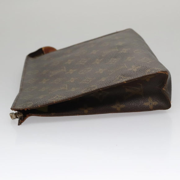 LOUIS VUITTON Monogram Poche Toilette 26 Pouch M47542 LV Auth 109014