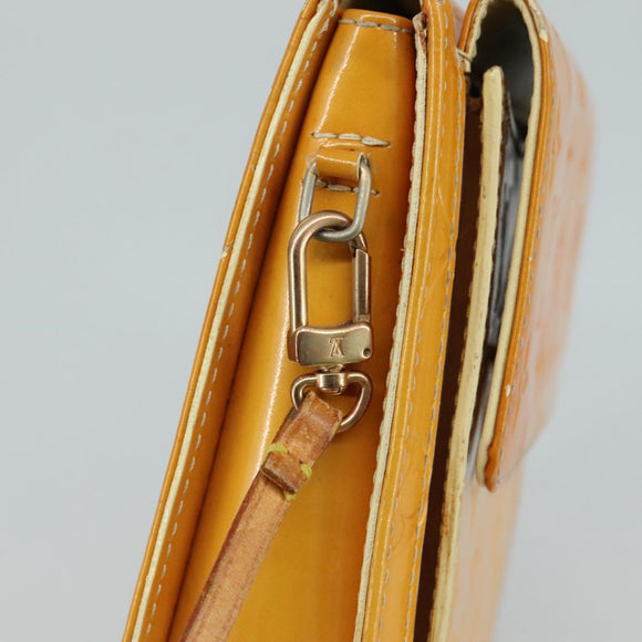 LOUIS VUITTON Monogram Vernis Motto Pouch Lime Yellow M91059 LV Auth 109764