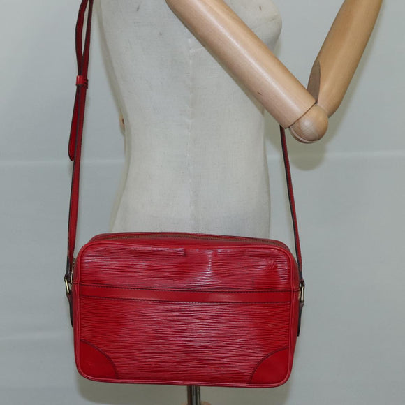 LOUIS VUITTON Epi Trocadero 27 Shoulder Bag Red M52317 LV Auth 110004