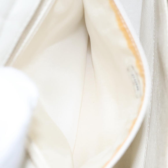 CHANEL Wild Stitch Hand Bag Leather White CC Auth 110221