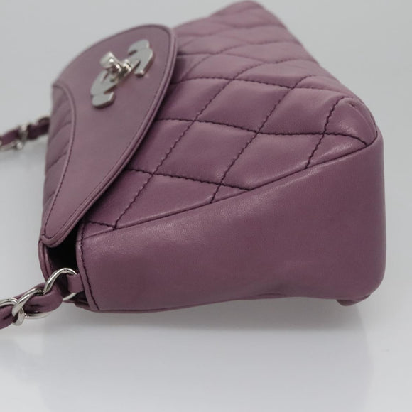 CHANEL Matelasse Chain Shoulder Bag Lamb Skin Purple CC Auth 110303AV