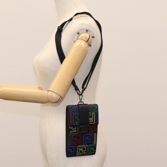 FENDI Zucca Canvas Smartphone Pochette Pouch Black Auth 110673