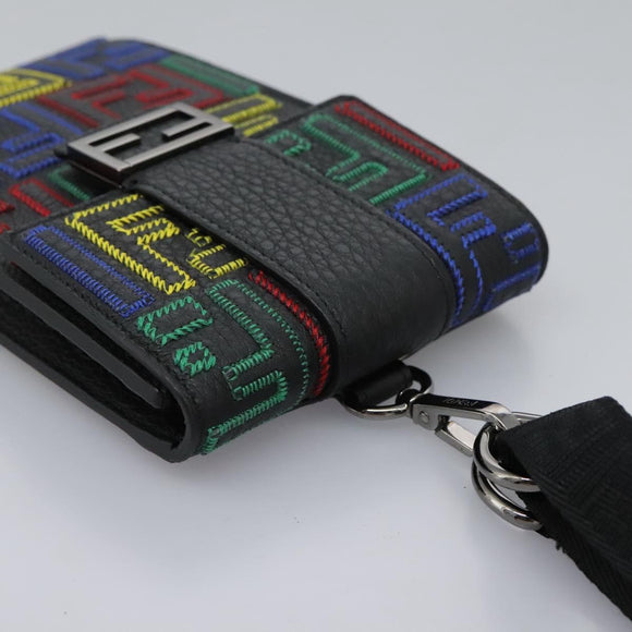 FENDI Zucca Canvas Smartphone Pochette Pouch Black Auth 110673