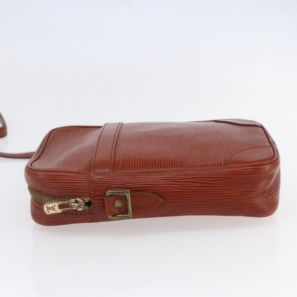 LOUIS VUITTON Epi Danube Shoulder Bag Brown M51694 LV Auth 110914