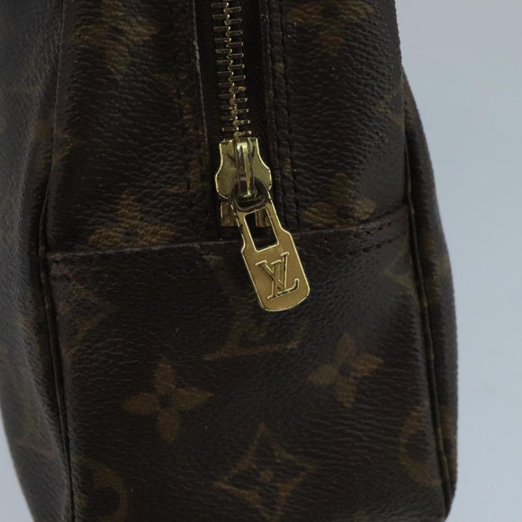 LOUIS VUITTON Monogram Trousse Toilette 28 Clutch Bag M47522 LV Auth 111034