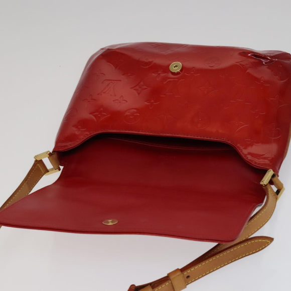 LOUIS VUITTON Monogram Vernis Thompson Street Bag Red M91094 LV Auth 111375