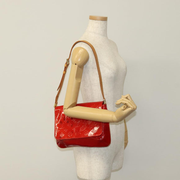 LOUIS VUITTON Monogram Vernis Thompson Street Bag Red M91094 LV Auth 111375