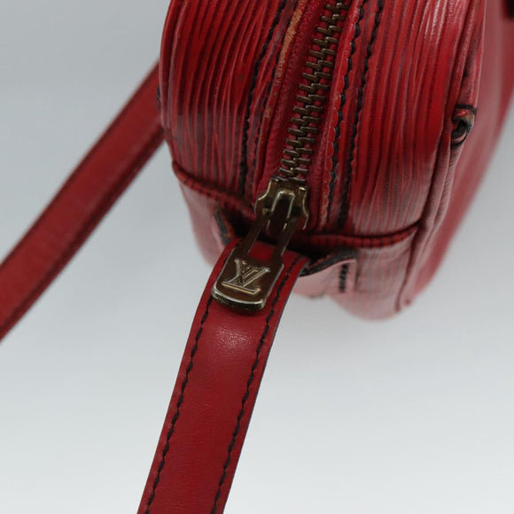 LOUIS VUITTON Epi Jeune Fille MM Shoulder Bag Red M52157 LV Auth 111421