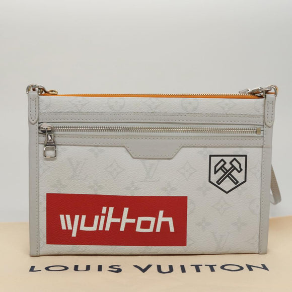 LOUIS VUITTON Monogram White Flat Mensenger Shoulder Bag Bron M44640 Auth 111516