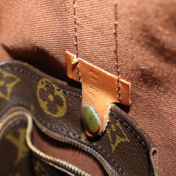 LOUIS VUITTON Monogram Randonnee GM Shoulder Bag M42244 LV Auth 111582