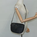 LOUIS VUITTON Epi Jeune Fille MM Shoulder Bag Black M52152 LV Auth 111717-24